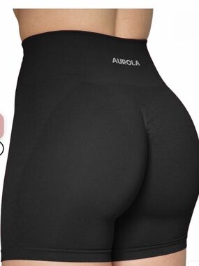 Aurola High-Waist Black Sculpting Bike Shorts